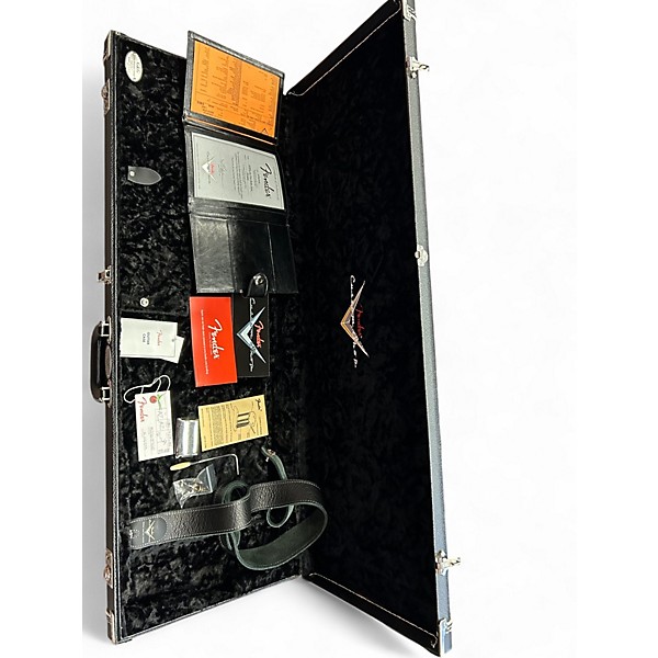 Used Fender WILDWOOD 10 64 WW10 HEAVY RELIC FADED TAOS TURQUOISE Solid Body Electric Guitar