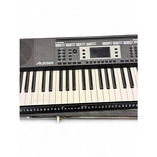 Used Alesis Bravo 61 Keyboard Workstation