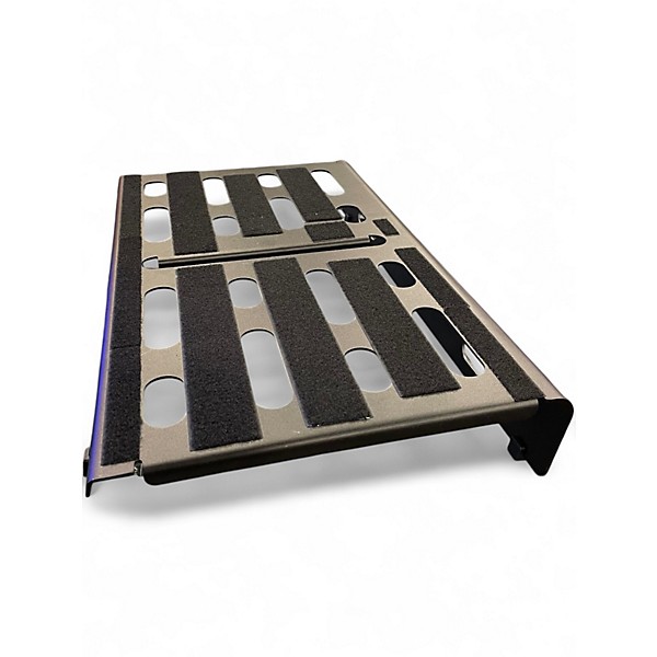Used MONO Tour 2 Pedal Board