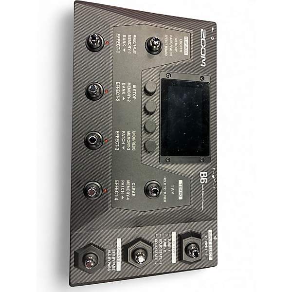 Used Zoom Multi-Effects Processor for Bass Black Effect Processor