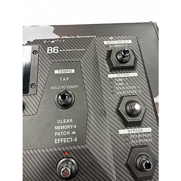 Used Zoom Multi-Effects Processor for Bass Black Effect Processor