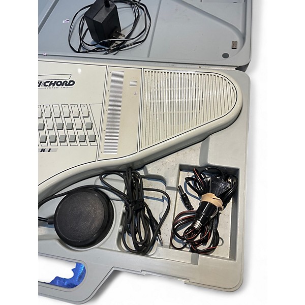 Used Suzuki Omnichord Synthesizer