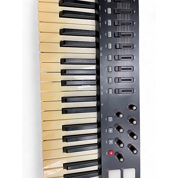 Used M-Audio Oxygen 61 Key MIDI Controller