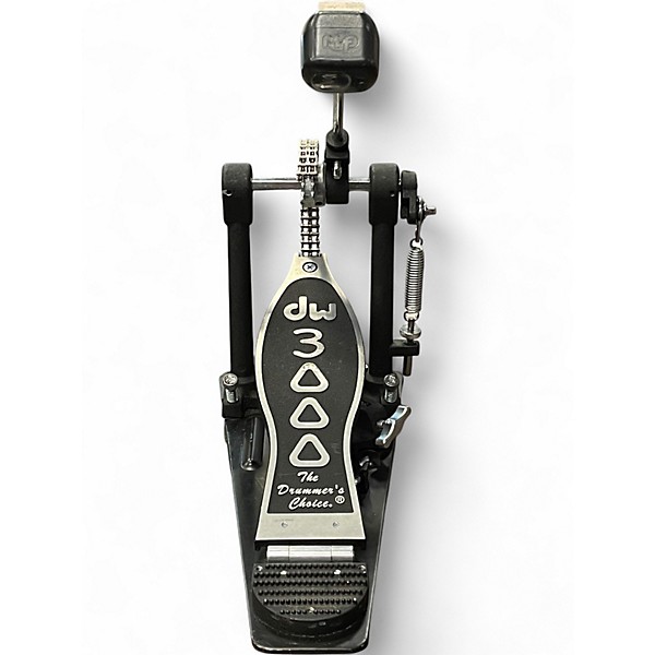 Used DW 3000 Series Single Single Bass Drum Pedal