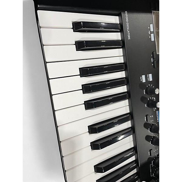 Used Novation summit 16 polyphonic synthesizer Synthesizer