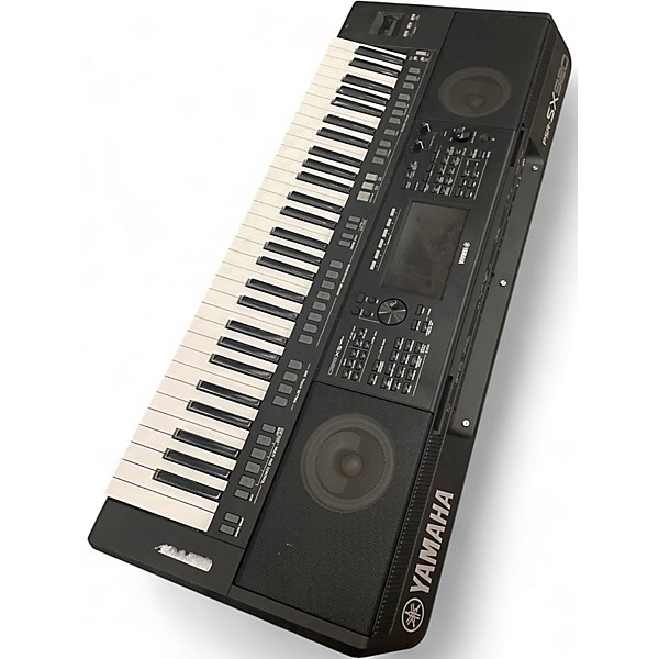 Used Yamaha PSR SX920 Keyboard Workstation