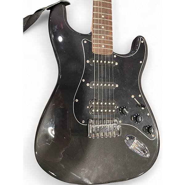 Used Squier Sonic Stratocaster Black Solid Body Electric Guitar