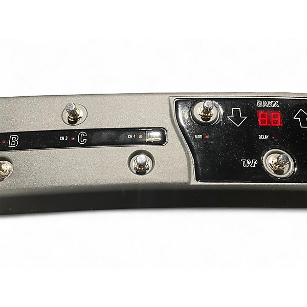 Used Hughes & Kettner fsm-432 Pedal Board