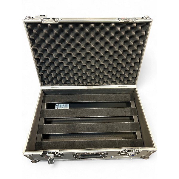 Used Pedaltrain Classic 1 Pedalboard Pedal Board