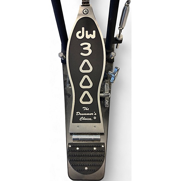 Used DW 3000 Series Single Single Bass Drum Pedal