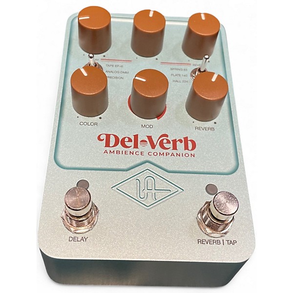Used Universal Audio del verb Effect Pedal