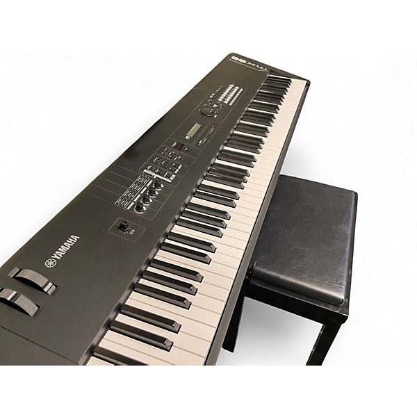 Used Yamaha MX88 Synthesizer