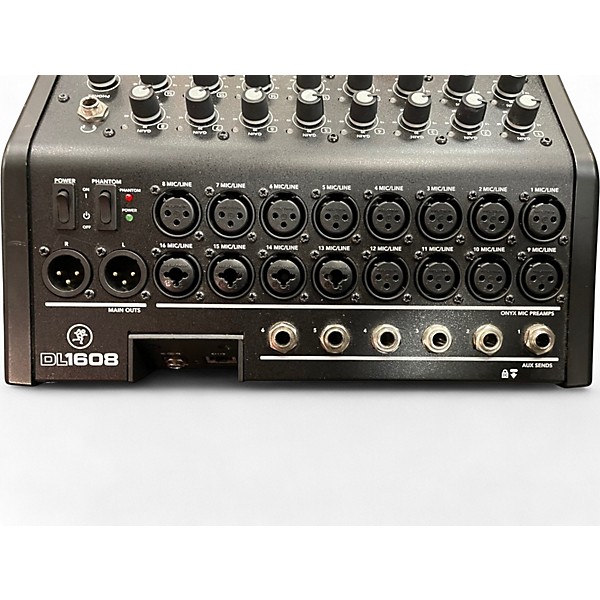 Used Mackie DL1608 Digital Mixer