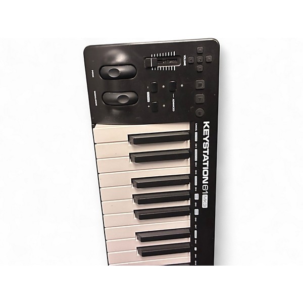 Used M-Audio KEYSTATION61 MK3 MIDI Controller