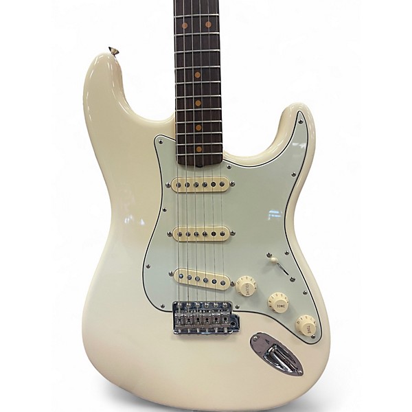 Used 2023 Fender American Vintage II Stratocaster Olympic White Solid Body Electric Guitar