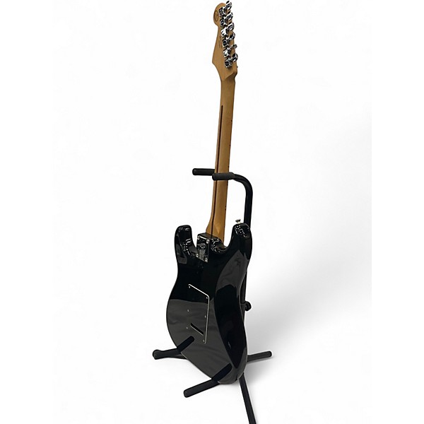 Used 2020 Fender Player Stratocaster Black Solid Body Electric Guitar