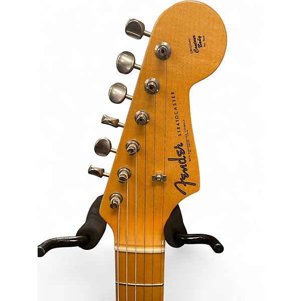 Used Fender Vintage Custom 1962 Stratocaster 3 Color Sunburst Solid Body Electric Guitar