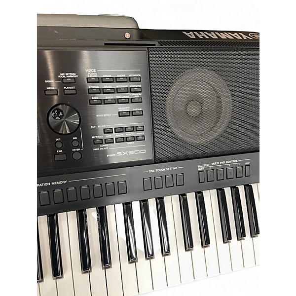 Used Yamaha PSRSX900 Arranger Keyboard