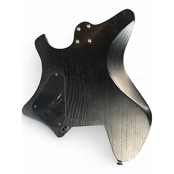 Used Eart GW2 Black Solid Body Electric Guitar