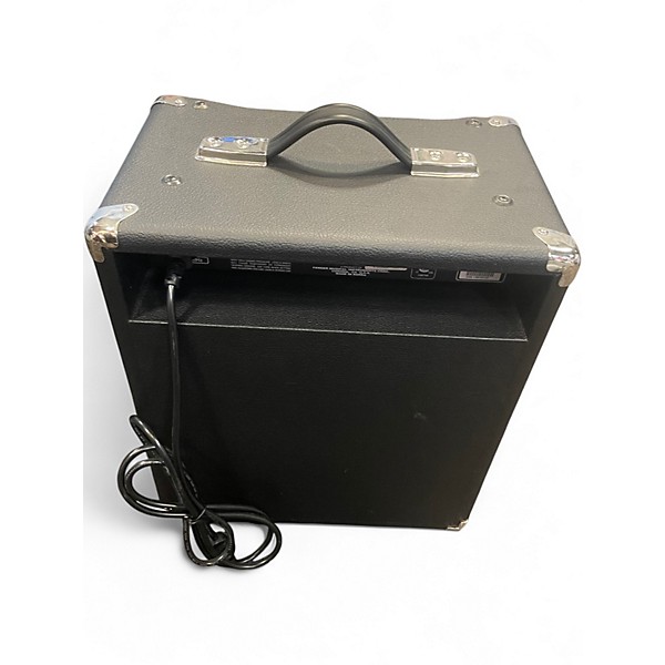 Used Fender Rumble 15 15W 1X8 Bass Combo Amp