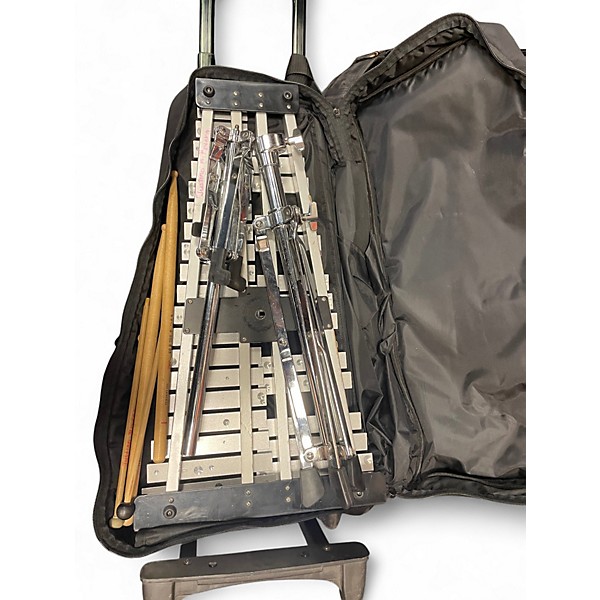 Used Yamaha beginner bell kit Bells