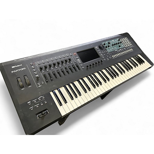 Used 2020 Roland Fantom 6 Keyboard Workstation