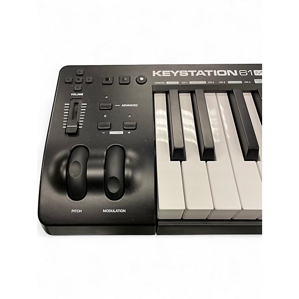 Used M-Audio Keystation 61ES Ignite MKII MIDI Controller