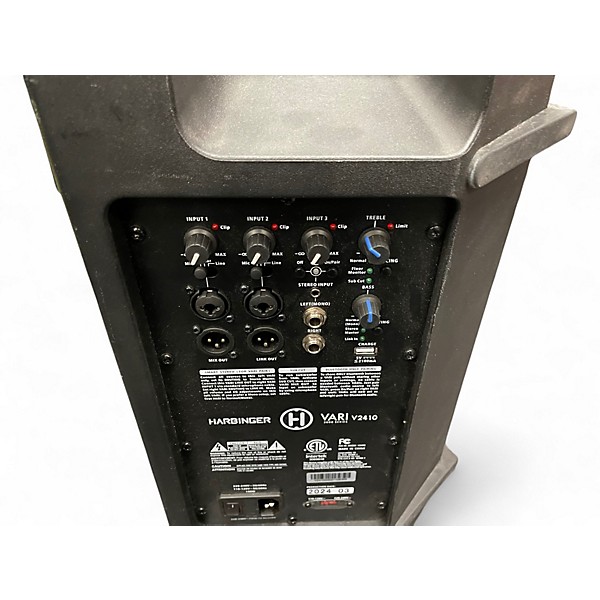 Used Harbinger vari v2410 Powered Speaker