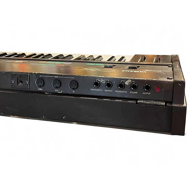 Used Yamaha DX7 Synthesizer