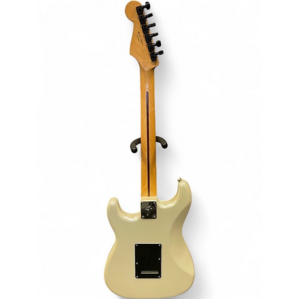 Used Fender Player Stratocaster White Chrome Pearl Solid Body Electric Guitar