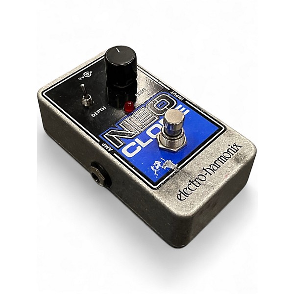Used Electro-Harmonix Neo Clone Analog Chorus Effect Pedal