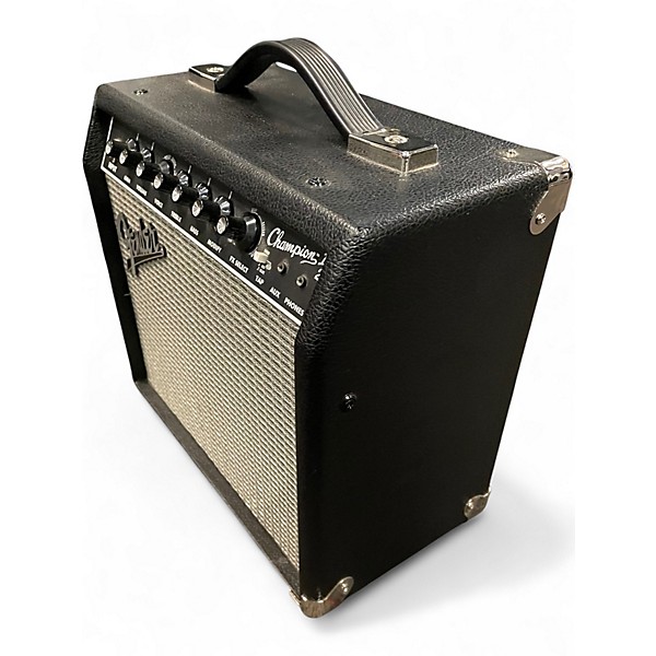 Used Fender Champion II 25 Guitar Combo Amp