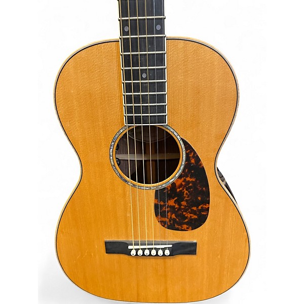 Used Larrivee P09 Parlor Natural Acoustic Guitar