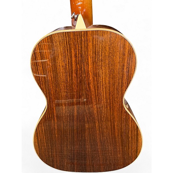 Used Larrivee P09 Parlor Natural Acoustic Guitar