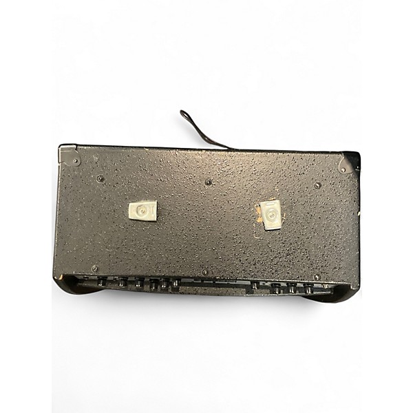 Used Behringer GX112 Guitar Combo Amp