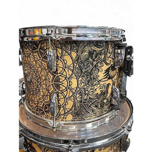 Used Pearl 4 Piece MASTERS COLLECTION KANE AND ABEL Drum Kit