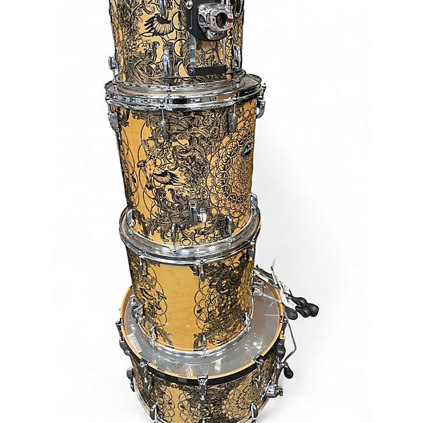 Used Pearl 4 Piece MASTERS COLLECTION KANE AND ABEL Drum Kit