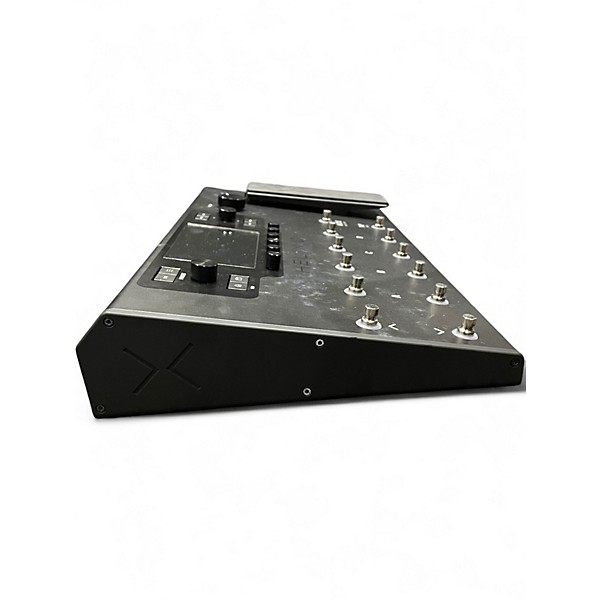 Used Line 6 Helix LT Effect Processor