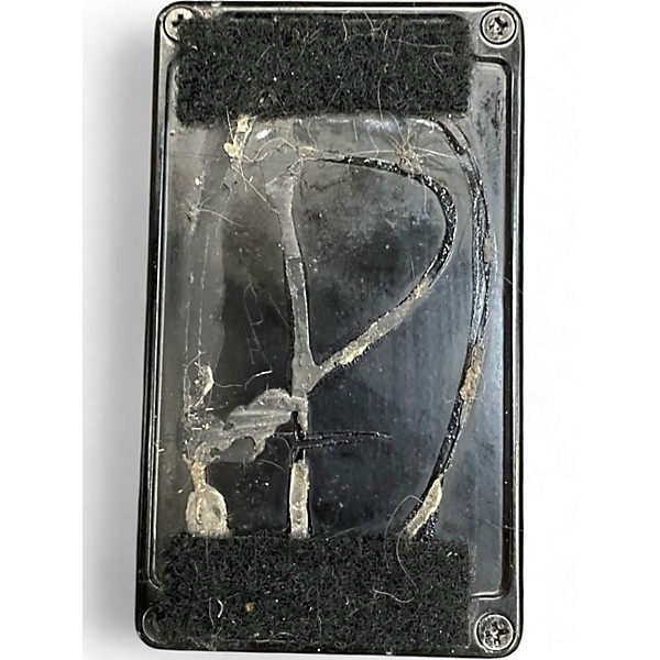 Used Behringer DYNAMICS COMPRESSOR DC9 Effect Pedal