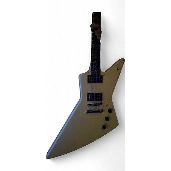 Used 2006 Gibson Explorer Vintage White Solid Body Electric Guitar