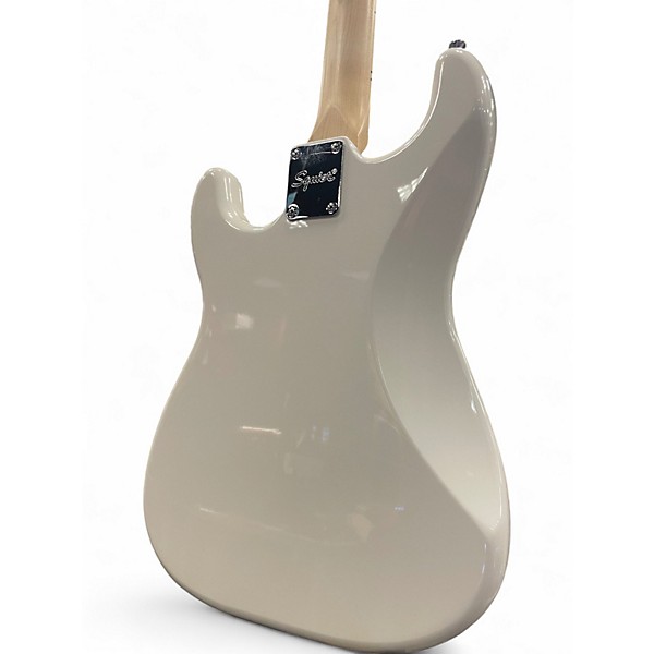 Used Squier Affinity Stratocaster Arctic White Solid Body Electric Guitar