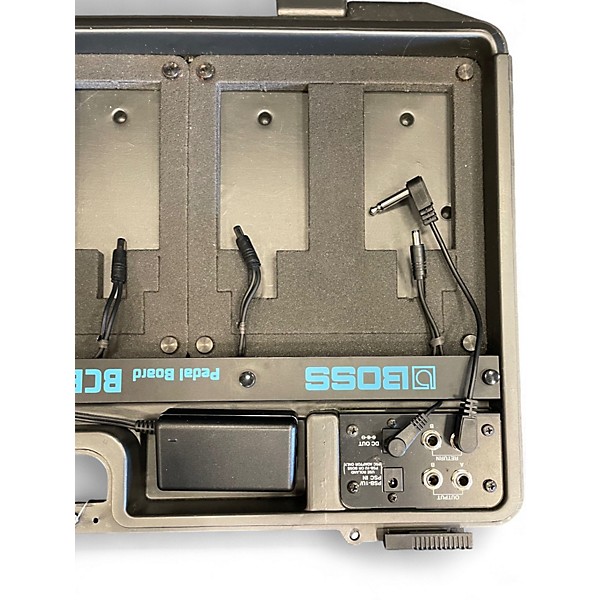 Used BOSS BCB-60 Pedal Board