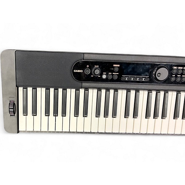 Used Casio CTS410 Portable Keyboard