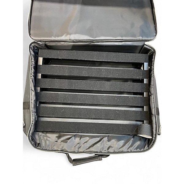 Used Pedaltrain XD-24 Pedal Board