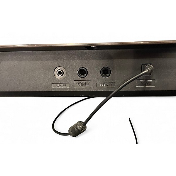 Used Yamaha PSRE360 Digital Piano