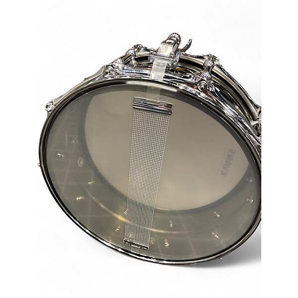 Used Ludwig 14in universal Black Chrome Drum