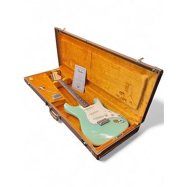 Used Fender 2005 Custom Shop 1960 Stratocaster NOS Daphne Blue Solid Body Electric Guitar