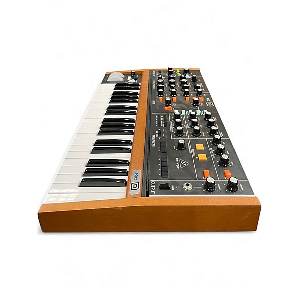 Used Behringer Poly D Analog Polyphonic Synthesizer Synthesizer