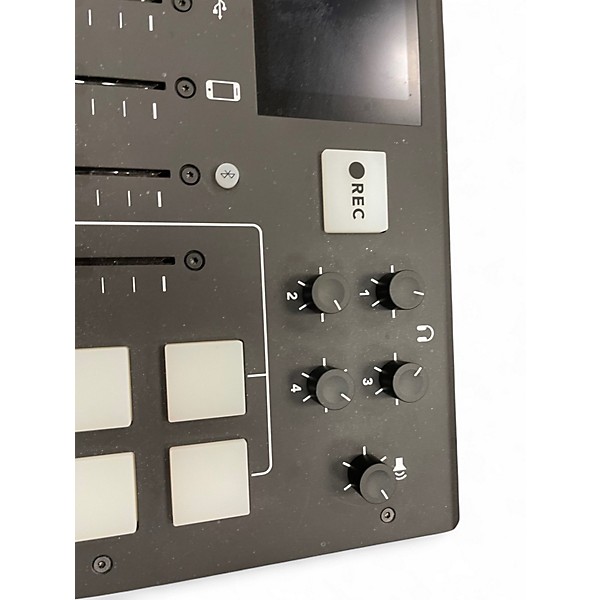 Used RODE RODECASTER PRO Powered Mixer