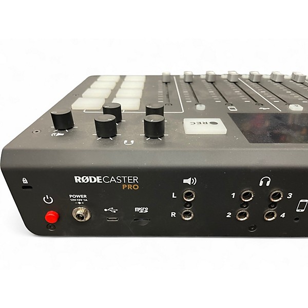 Used RODE RODECASTER PRO Powered Mixer